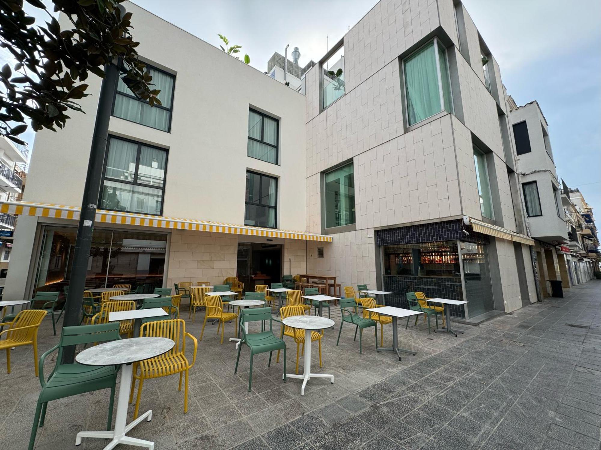 Alenti Sitges Hotel Exteriör bild